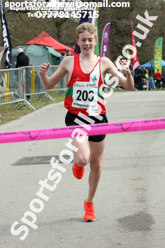 Boys under-15s 2019 ERRA 5k Road Race, Sutton Coldfield. Photo:  David T. Hewitson/Sports for All Pics